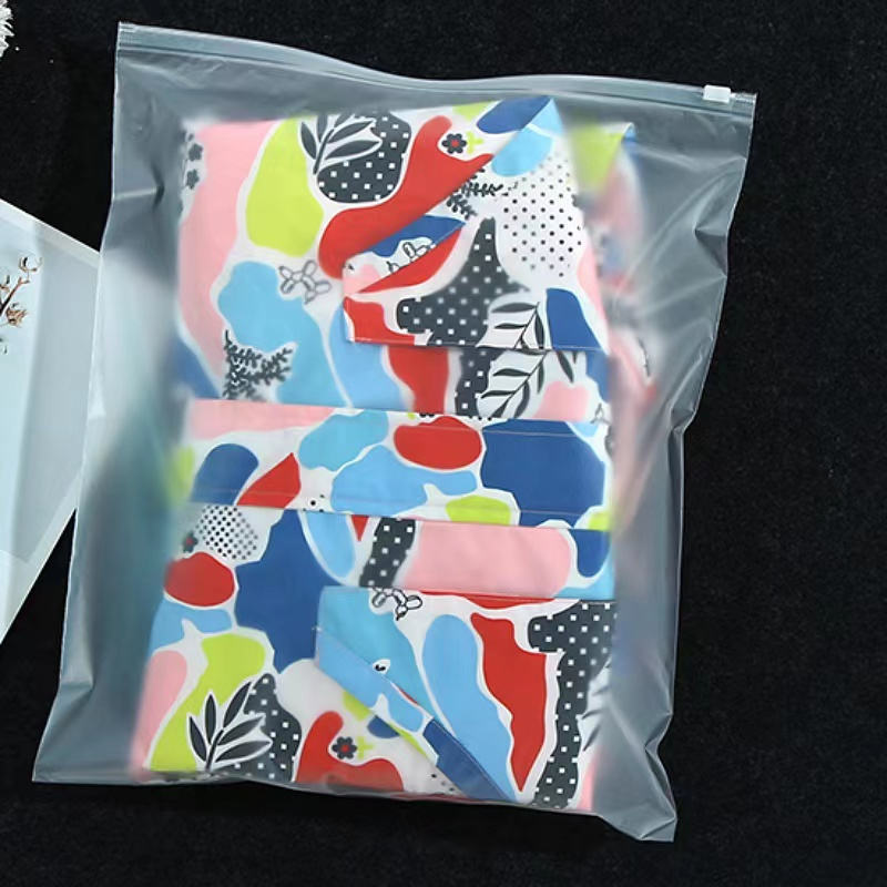 Custom cornstarch Frosted zipper sealing bag custom Biodegradable garment bags Z