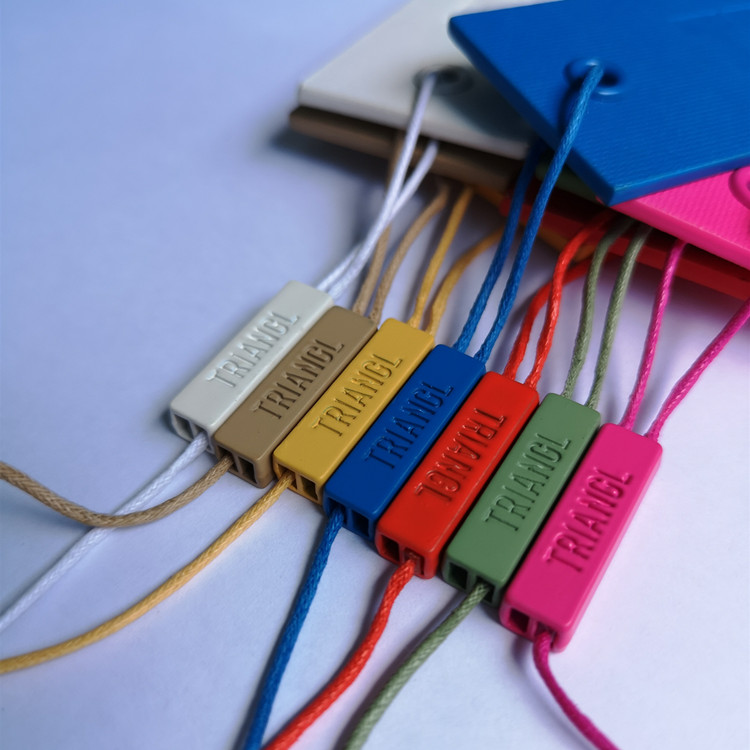The Importance of Custom Hang Tag Strings in Fashi The Importance of Custom Hang Tag Strings in Fashi