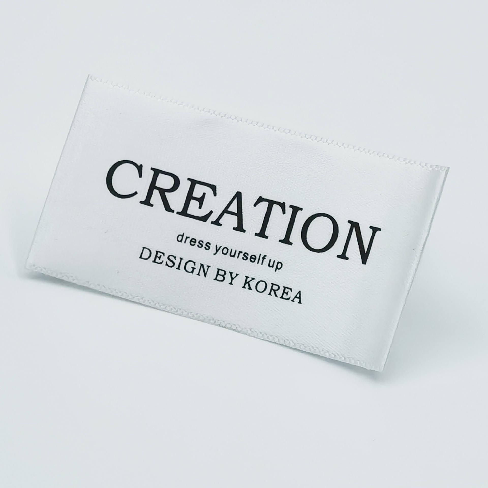 Exploring the Boundaries of Fashion Design through Innovative Clothing Labels Exploring the Boundaries of Fashion Design through Innovative Clothing Labels